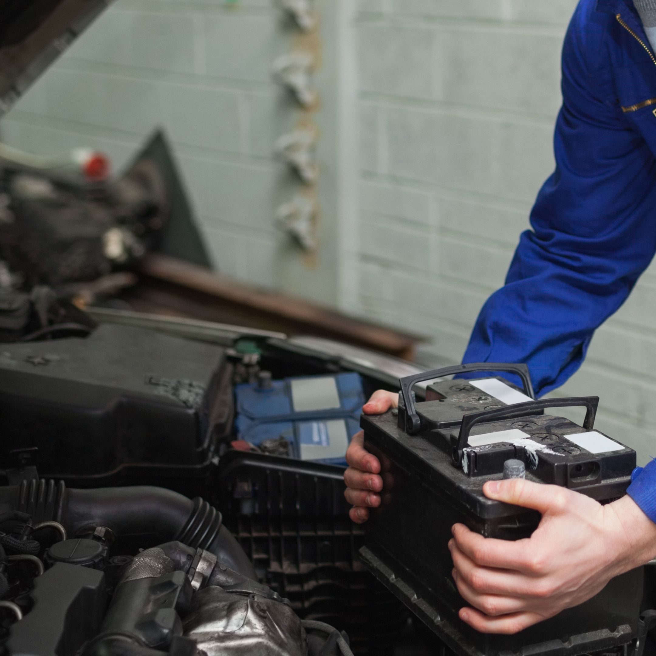 מצבר בחולון